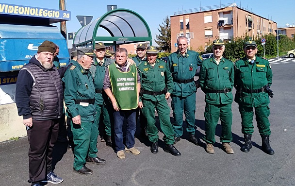 Marino, guardie ambientali – zoofile di Italcaccia in azione nei parchi del territorio.