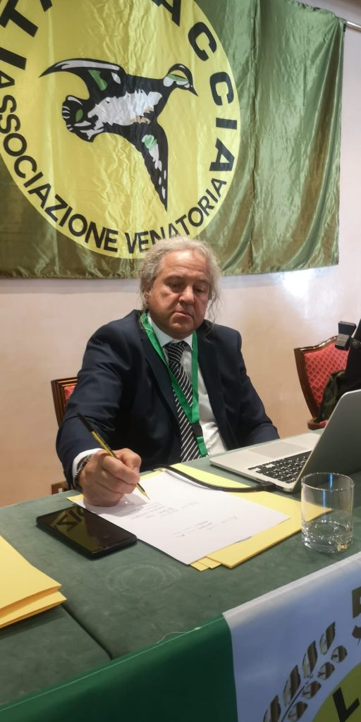WhatsApp-Image-2022-05-21-at-19.47.35-2-512x1024 Assemblea Nazionale elettiva 2022 Chianciano Terme rieletto Presidente Nazionale Gianni Corsetti