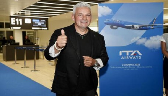 Blitz animalista contro Roberto Baggio in aeroporto a Verona… è ora di finirla!!!